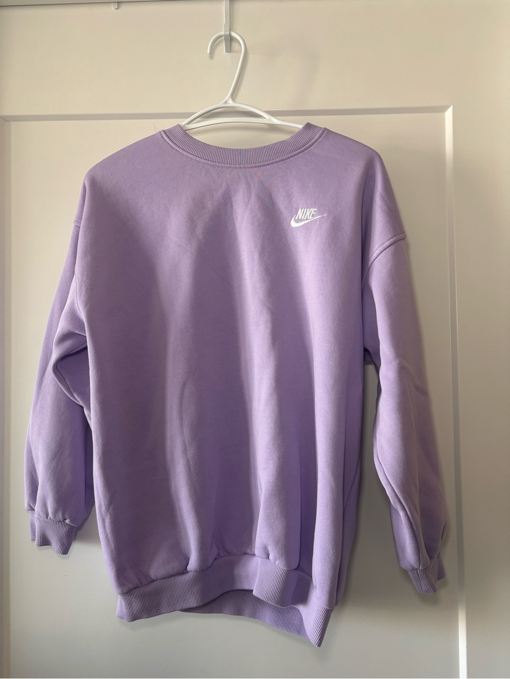 Nike Lavender/Pastel Purple Crewneck Sweatshirt